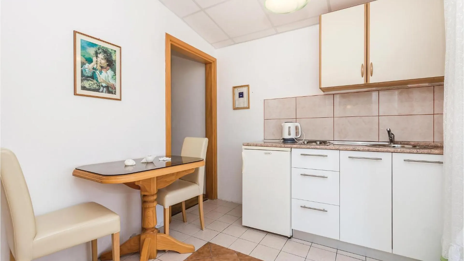 Awesome Apartment In Dinjiska With Kitchen